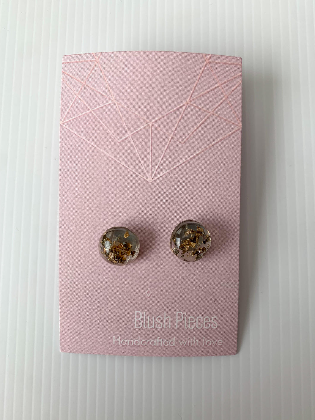 GOLD RESIN STUDS