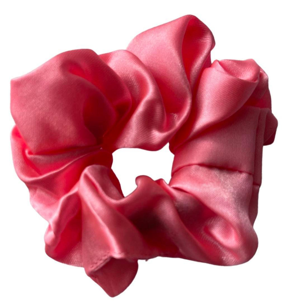 MALIBU SATIN SCRUNCHIE